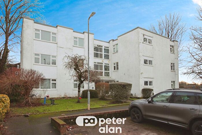 2 Bedroom Apartment For Sale In Llanishen Court, Llanishen, Cardiff, CF14
