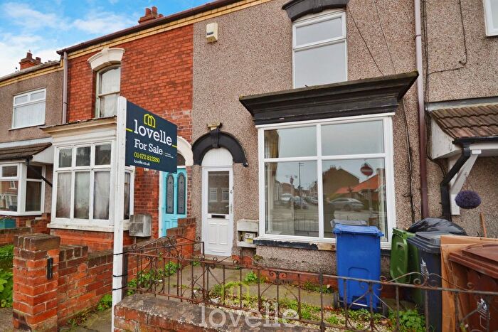 2 Bedroom Terraced House For Sale In Oxford Street, Cleethorpes, DN35