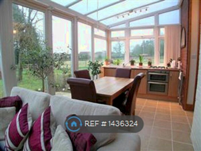 1 Bedroom Semi-Detached House To Rent In Brantingham Road, Elloughton, HU15