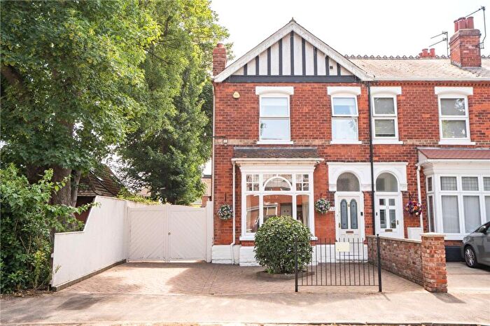 4 Bedroom End Of Terrace House For Sale In Sackville Street, Grimsby, DN34