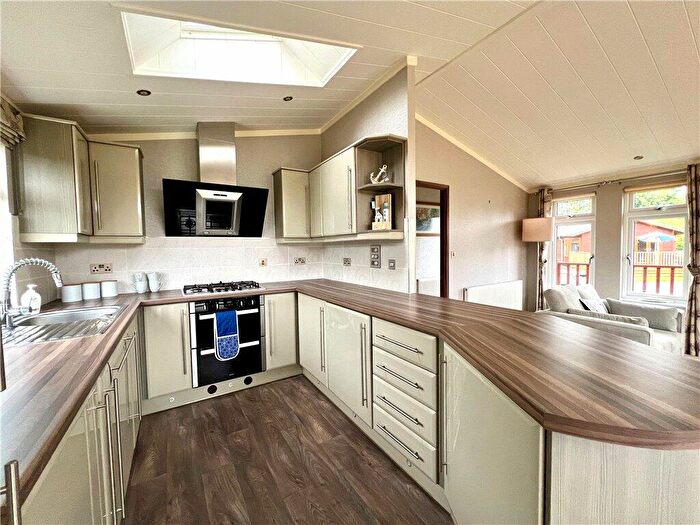 2 Bedroom Bungalow For Sale In The Horseshoe, Farley Green, Albury, Guildford, GU5