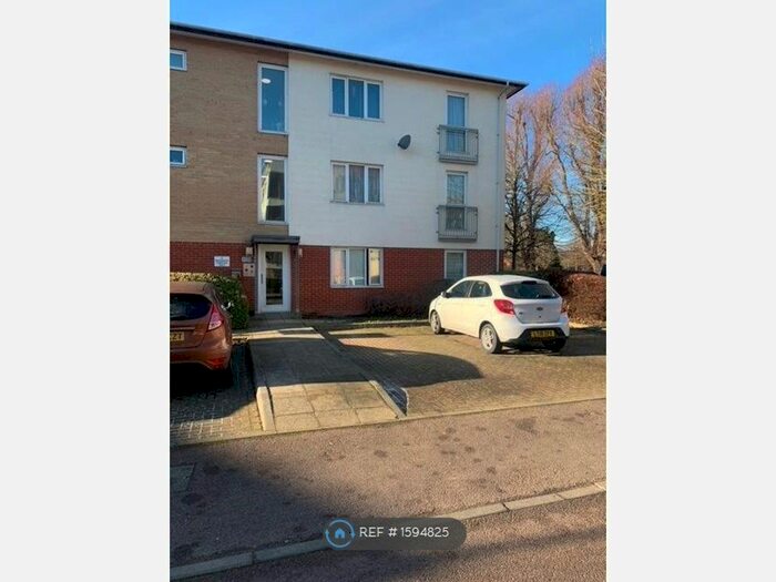 2 Bedroom Flat To Rent In Watson Road, Stevenage, SG1
