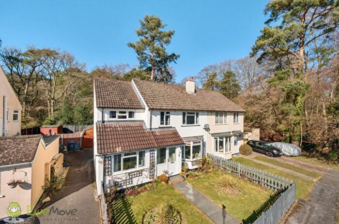 5 Bedroom Semi-Detached House For Sale In Long Grove, Baughurst, Tadley, Hampshire, RG26