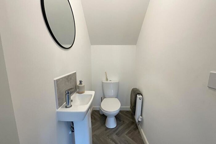 2 Bedroom Semi-Detached House For Sale In Swan Street, Poolsbrook, Chesterfield, S43