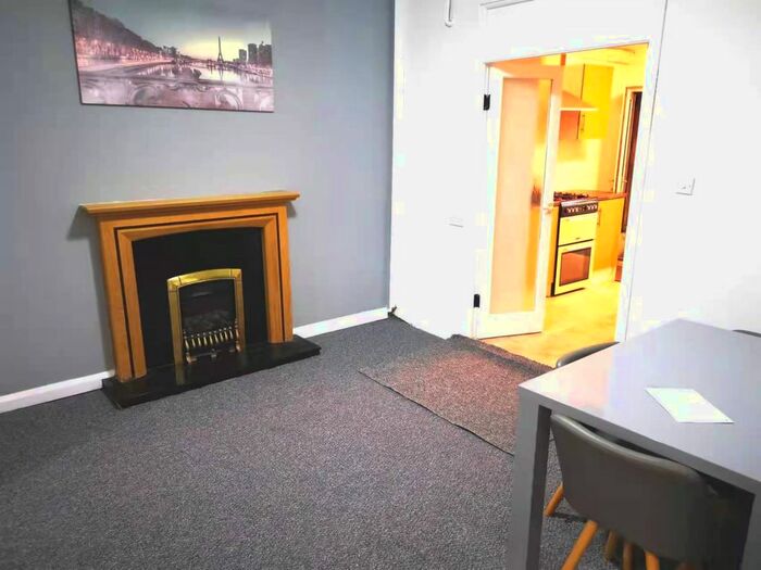 2 Bedroom Terraced House To Rent In Fleet Street, Swansea, SA1