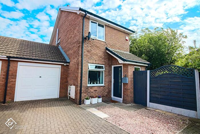 2 Bedroom Link Detached House For Sale In Ellwood Grove, Morecambe, LA3
