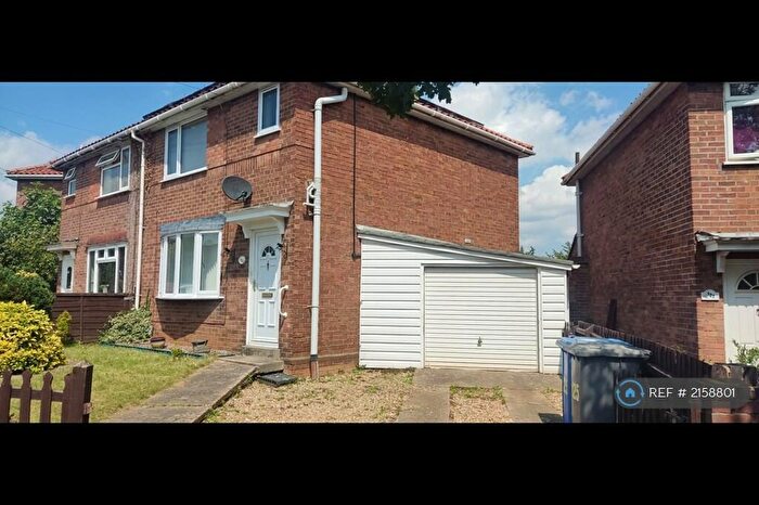 3 Bedroom Semi-Detached House To Rent In Woodcock Road, Norwich, NR3