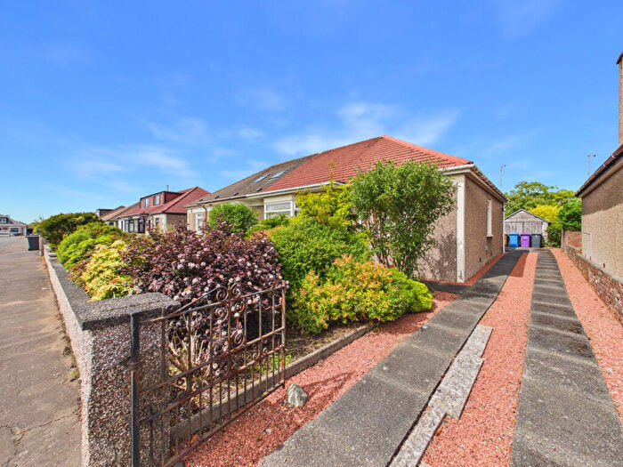 3 Bedroom Semi-Detached Bungalow For Sale In Dykesfield Place, Saltcoats, KA21