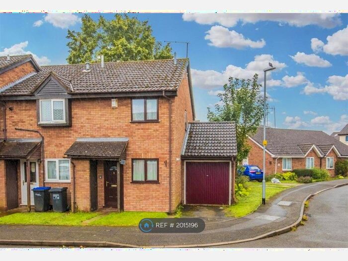 2 Bedroom End Of Terrace House To Rent In Prestwold Way, Northampton, NN3
