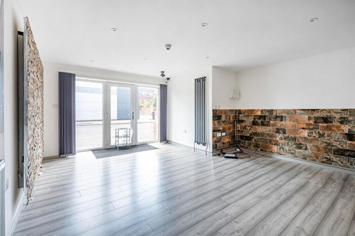 1 Bedroom Office For Sale In Mill Road, Great Yarmouth, NR31