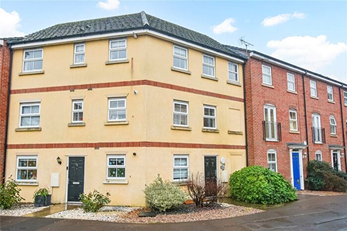 2 Bedroom Apartment For Sale In Hillier Road, Devizes, Wiltshire, SN10