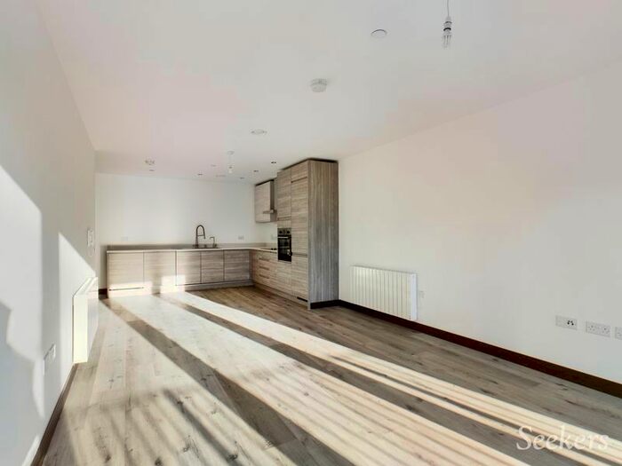 2 Bedroom Flat To Rent In Leander Heights, Mill Wood Rosalind Drive, Maidstone, ME14