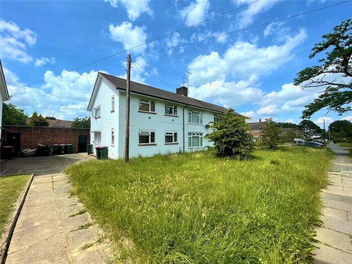 2 Bedroom Maisonette To Rent In Findon Road, Ifield, Crawley, West Sussex, RH11