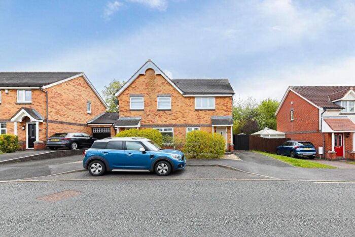 2 Bedroom Semi-Detached House For Sale In Greenhills, Killingworth, NE12
