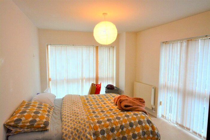 2 Bedroom Flat To Rent In Regent Street, City Centre, Brighton, BN1