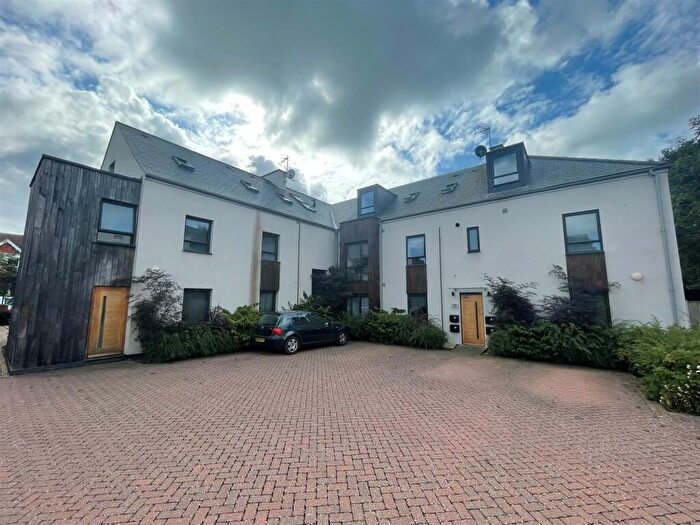 1 Bedroom Flat To Rent In Selden Road, Worthing, BN11