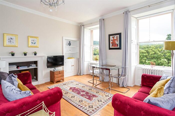2 Bedroom Apartment To Rent In Great Pulteney Street, Bath, BA2