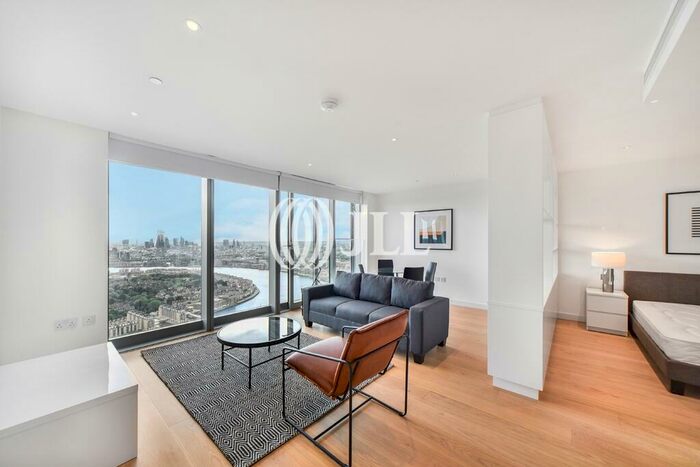 Apartment To Rent In Marsh Wall London, E14