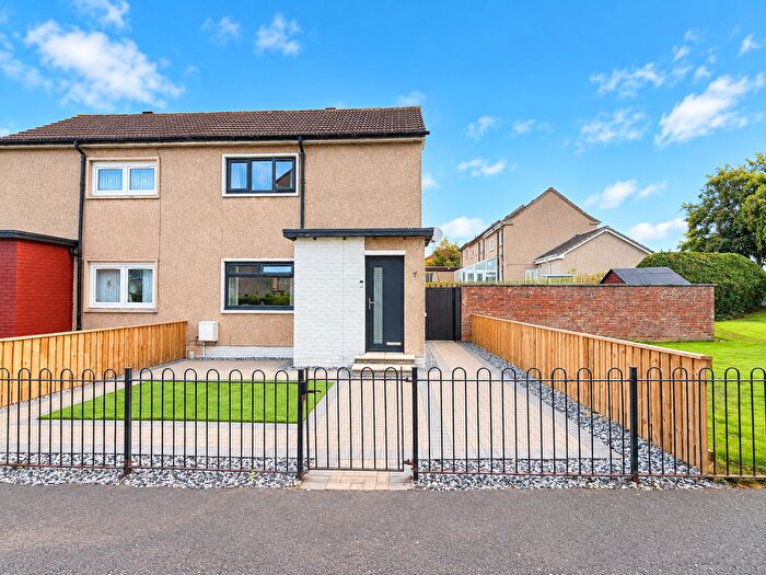 2 Bedroom Semi-Detached House For Sale In Argyle Drive, Hamilton, ML3