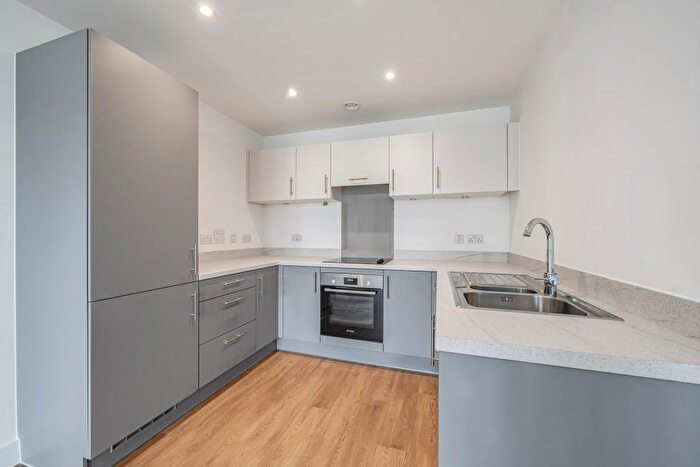 1 Bedroom Apartment To Rent In The Cavalry, Wokingham, RG2