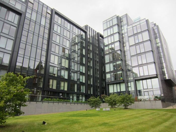 1 Bedroom Flat To Rent In Simpson Loan, Meadows, Edinburgh, EH3