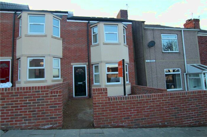 3 Bedroom End Of Terrace House To Rent In Ivy Terrace, Langley Park, Durham, DH7