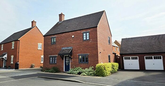 3 Bedroom Detached House For Sale In Utah Lane, Brackley, NN13