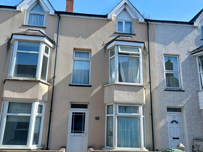 5 Bedroom Terraced House For Sale In Bangor, Gwynedd, LL57