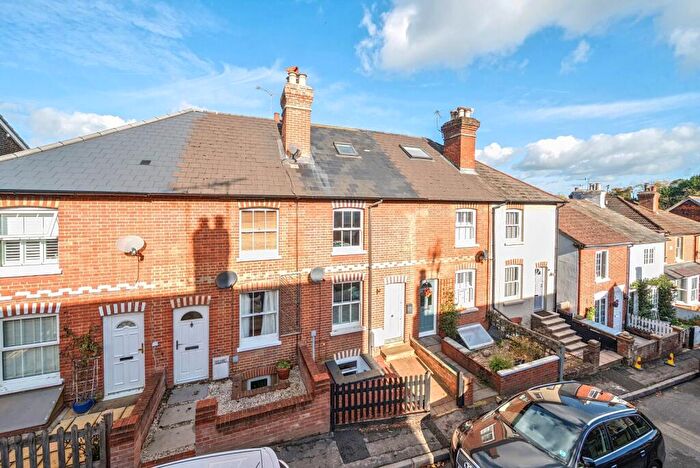 3 Bedroom Terraced House For Sale In Carlos Street, Godalming, GU7