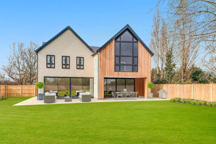 5 Bedroom Detached House To Rent In Plot Barn Farm, Wickford, SS12