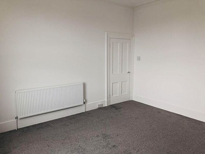 1 Bedroom Flat To Rent In Holden Road, Liverpool, L22