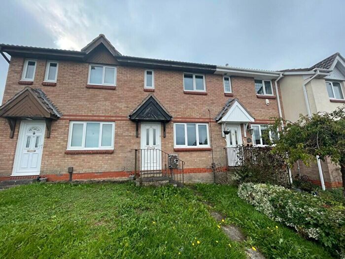 2 Bedroom Terraced House For Sale In Smallridge Close, Staddiscombe, PL9