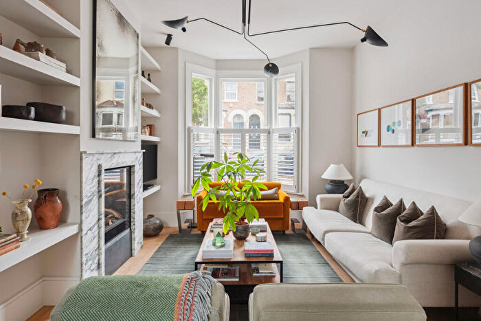3 Bedroom Terraced House For Sale In Rodwell Road, London, SE22
