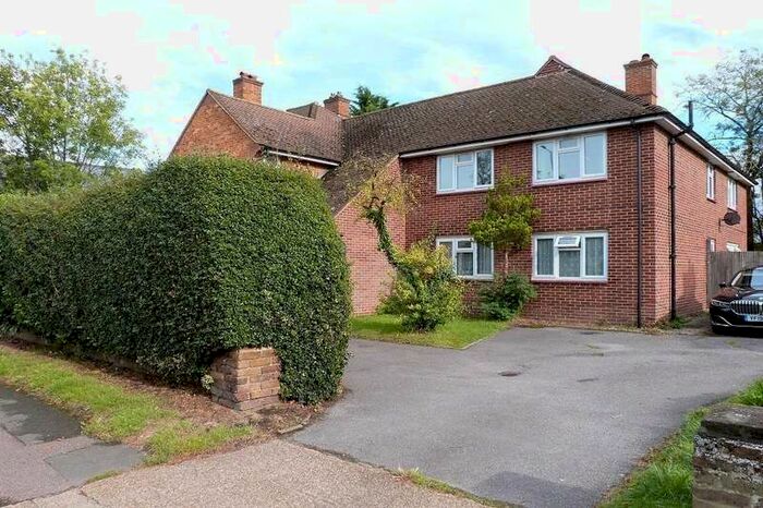 3 Bedroom Flat To Rent In Rickmansworth Road, Harefield, Middlesex, UB9