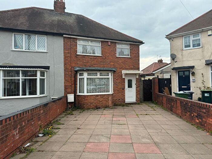 3 Bedroom Semi-Detached House To Rent In Keys Crescent, West Bromwich, B71