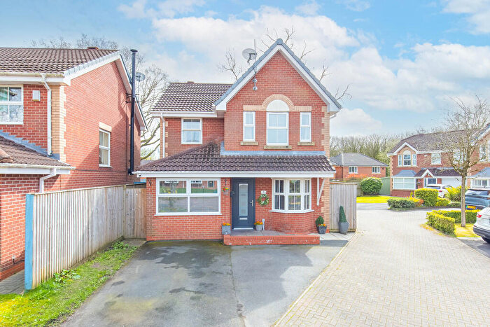 4 Bedroom Detached House For Sale In Hunters Lodge, Walton-le-Dale, PR5