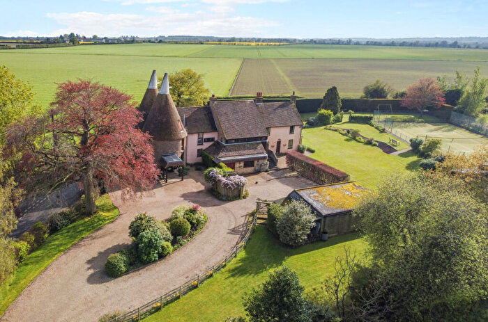 6 Bedroom Detached House For Sale In Nouds Lane, Lynsted, Sittingbourne, Kent, ME9