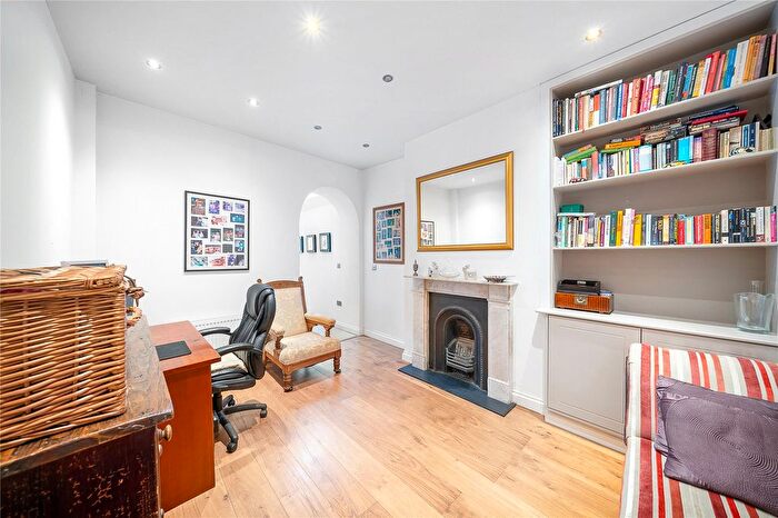 5 Bedroom Terraced House For Sale In Elsenham Street, Southfields, London, SW18