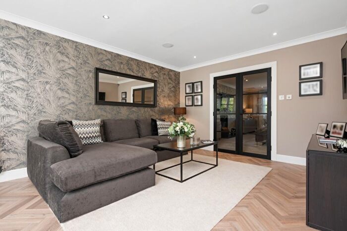 6 Bedroom Detached House For Sale In Jardine Place, Bathgate, West Lothian, EH48