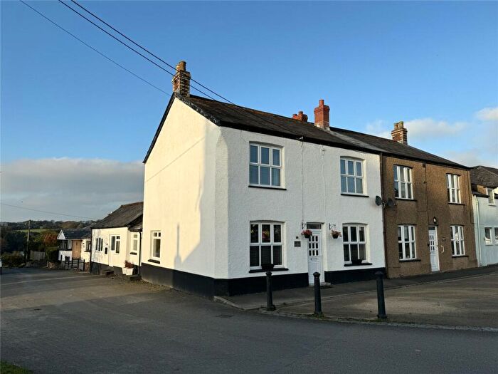 4 Bedroom House For Sale In Beaworthy, Devon, EX21