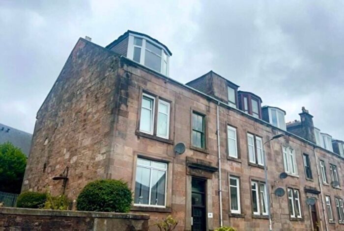 2 Bedroom Apartment To Rent In Royal Street, Gourock, PA19