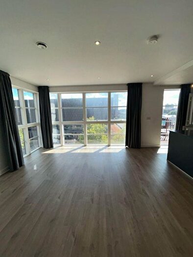 3 Bedroom Flat To Rent In Copper Street, London, E20