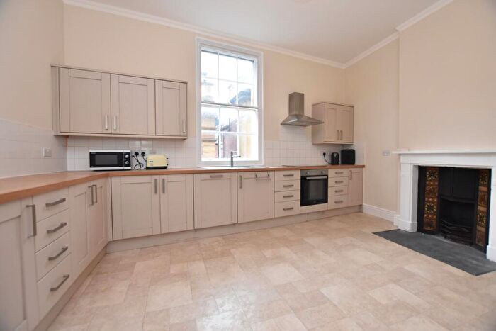 4 Bedroom Terraced House To Rent In Broad Street, City Centre, Bristol, BS1