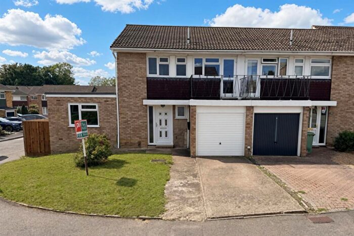4 Bedroom End Of Terrace House For Sale In Merton Road, Bearsted, Maidstone, ME15
