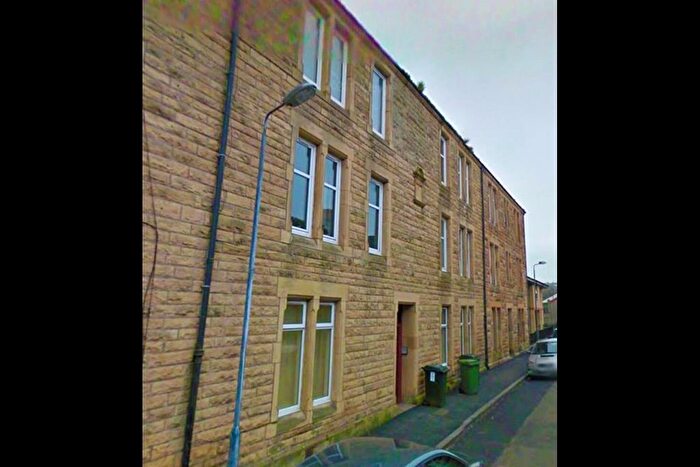 2 Bedroom Flat To Rent In The Hedges, Camelon, Falkirk, FK1