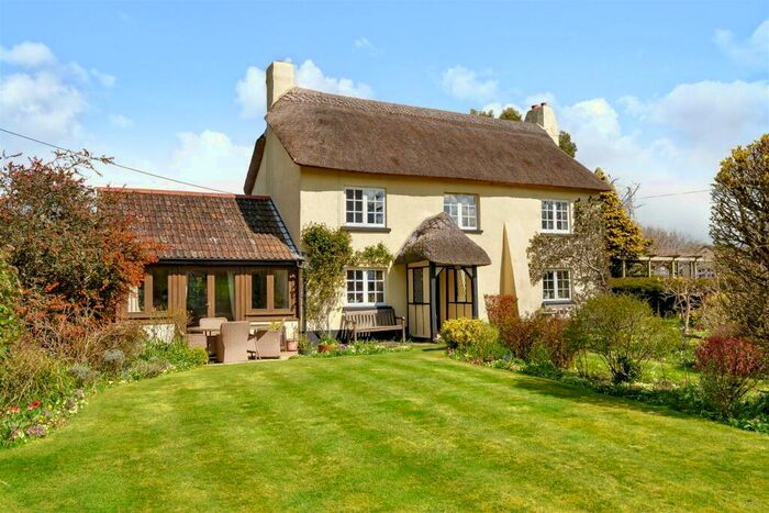 3 Bedroom Detached House For Sale In Southerton, Ottery St. Mary, EX11