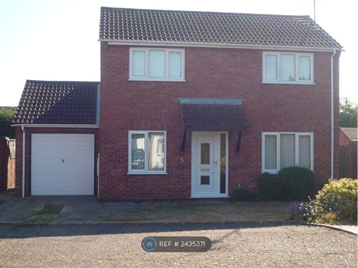 3 Bedroom Detached House To Rent In Tanglewood, Peterborough, PE4