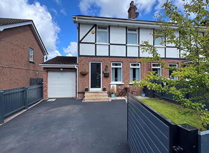 3 Bedroom Semi-Detached House For Sale In Beechgrove Gardens, Newtownabbey, BT36