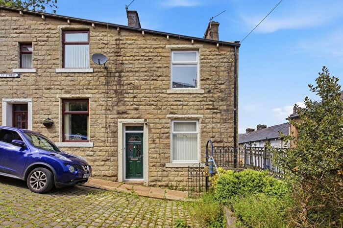 2 Bedroom End Terrace House For Sale In Lily Street, Bacup, OL13