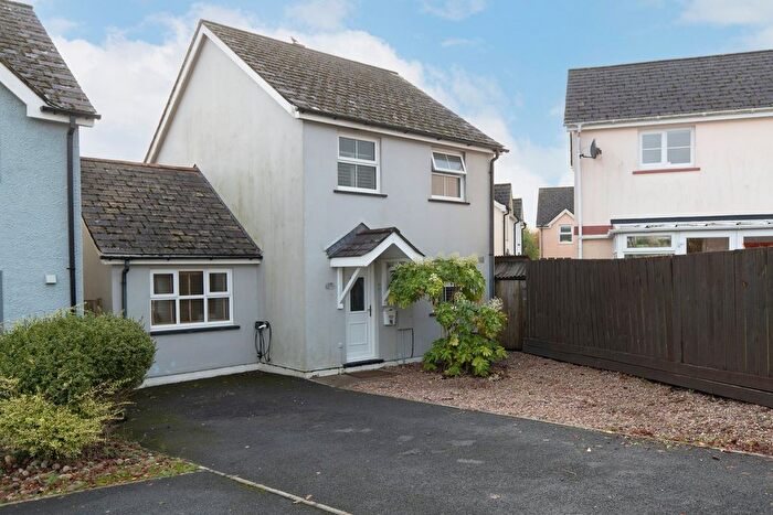 3 Bedroom Detached House For Sale In Oakhill Drive, Saundersfoot, SA69